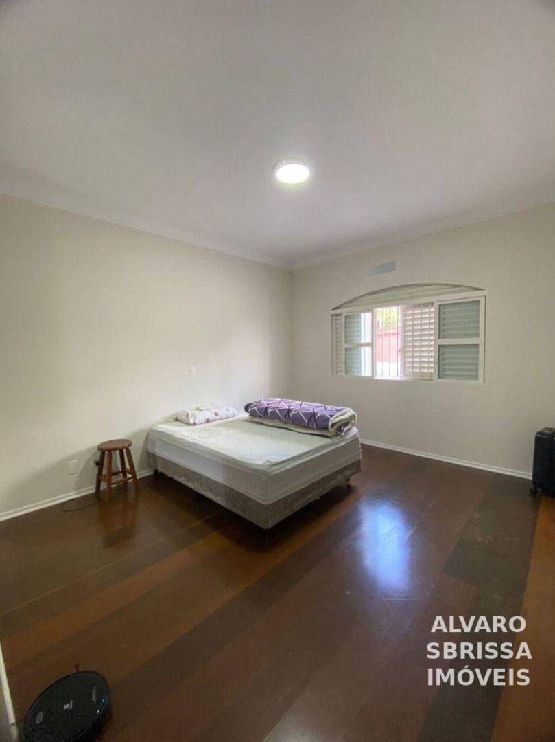 Casa à venda e aluguel com 4 quartos, 700m² - Foto 15