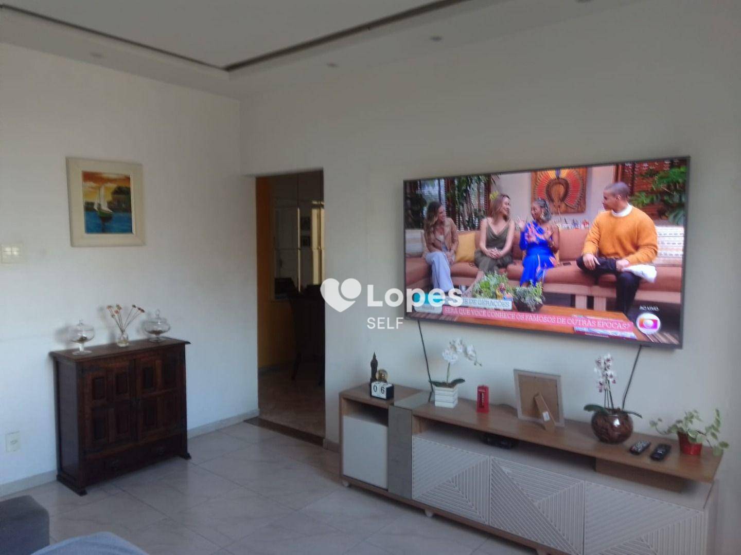 Apartamento à venda com 3 quartos, 98m² - Foto 1