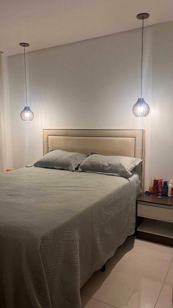 Apartamento à venda com 2 quartos, 76m² - Foto 6