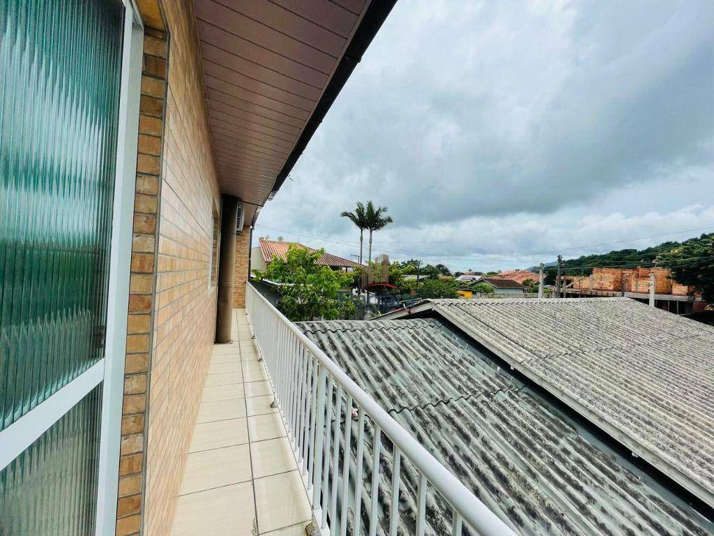 Casa à venda e aluguel com 3 quartos, 170m² - Foto 8