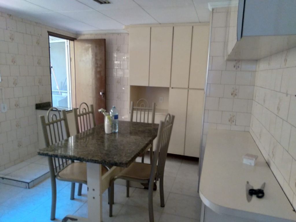 Sobrado à venda com 4 quartos, 120m² - Foto 40