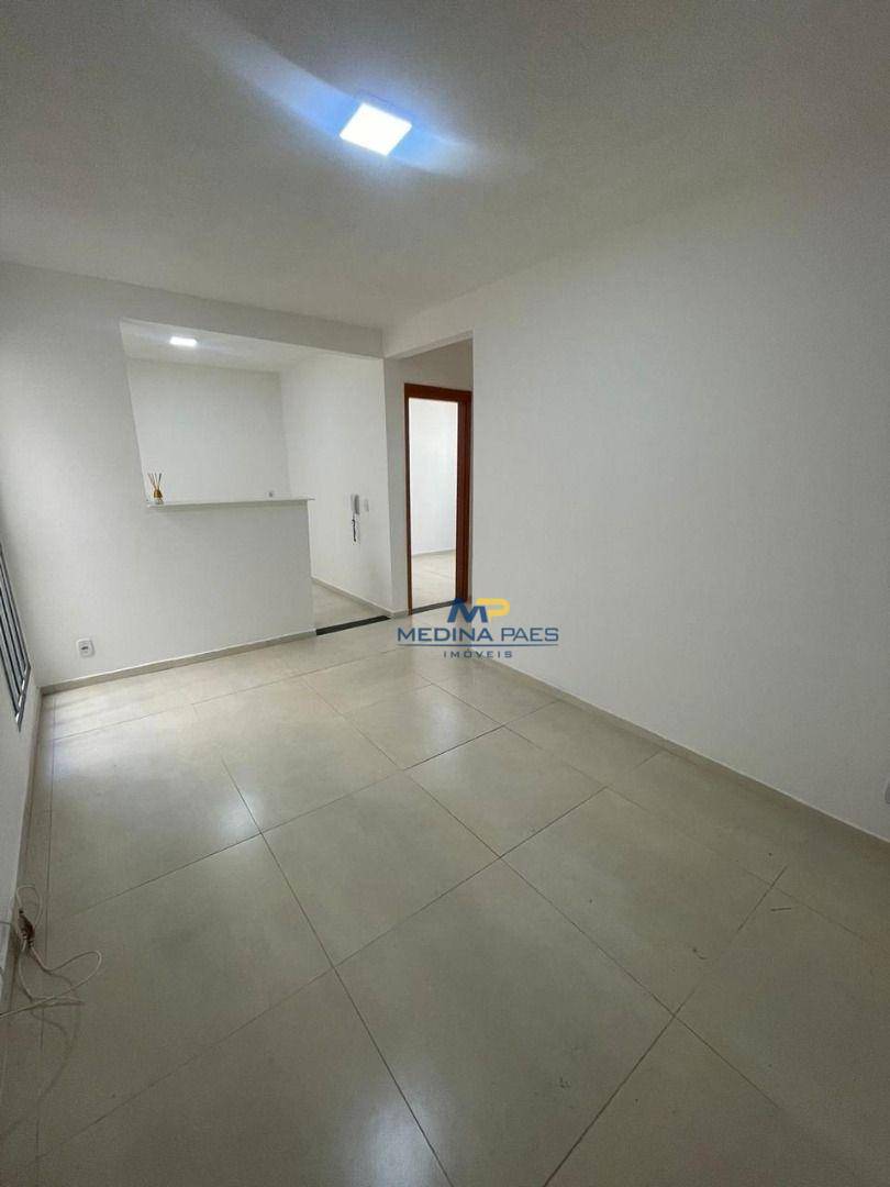 Apartamento à venda com 2 quartos, 55m² - Foto 2