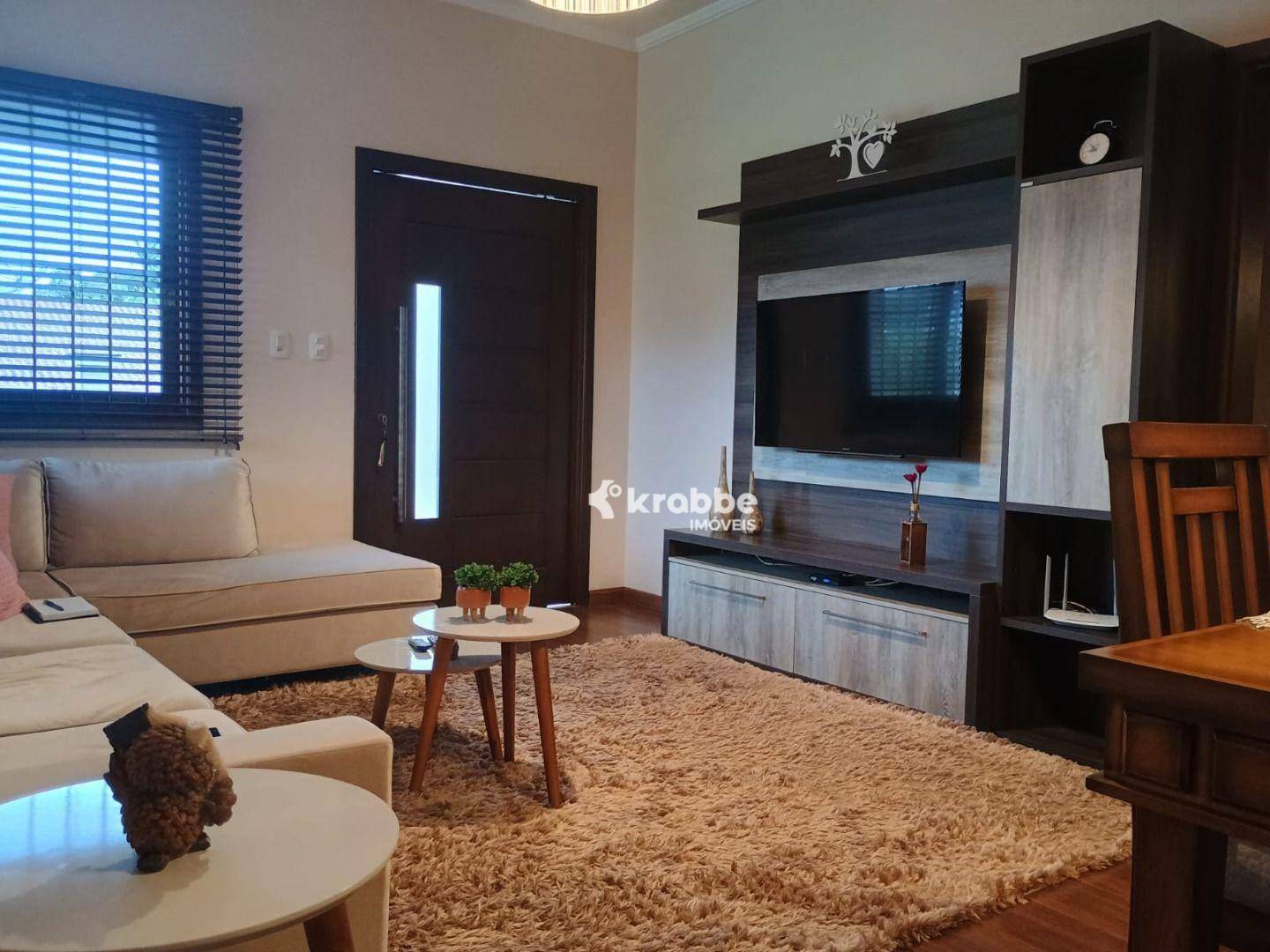 Casa à venda com 2 quartos, 230m² - Foto 3