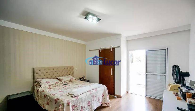 Casa à venda com 3 quartos, 180m² - Foto 15