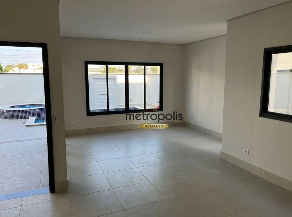 Sobrado à venda com 4 quartos, 193m² - Foto 1