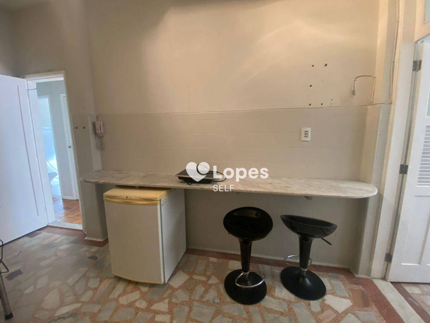 Apartamento à venda com 2 quartos, 80m² - Foto 8