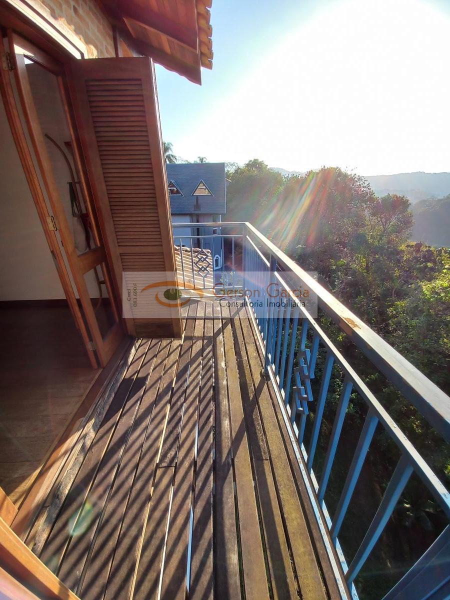 Casa de Condomínio para alugar com 4 quartos, 468m² - Foto 31
