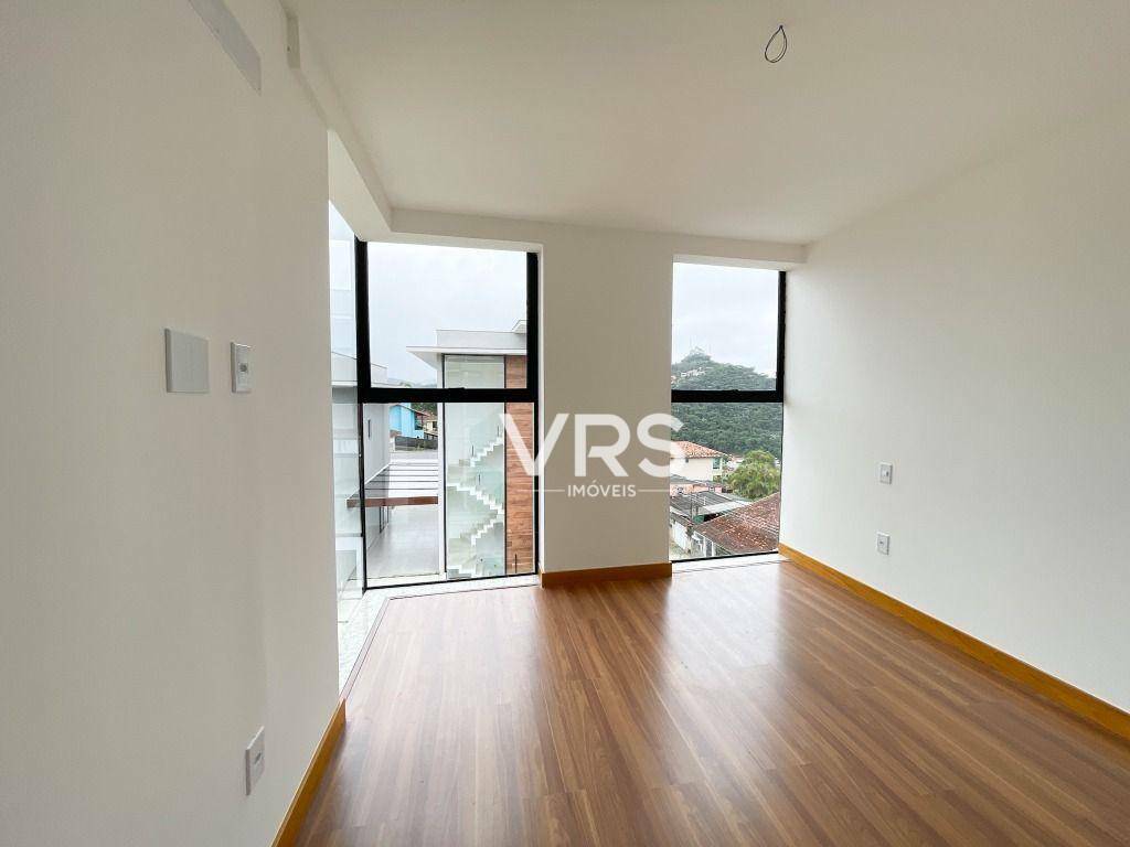 Casa de Condomínio à venda com 4 quartos, 160m² - Foto 23