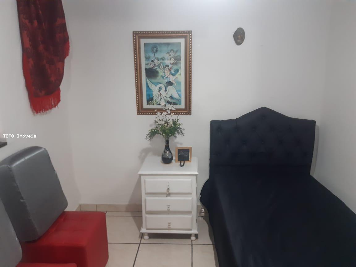 Casa à venda com 3 quartos - Foto 4