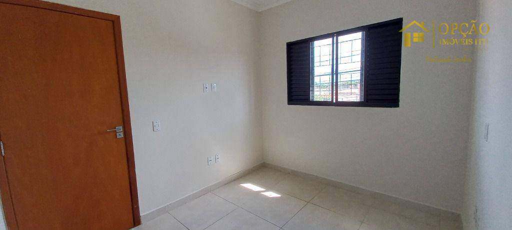 Casa à venda com 3 quartos, 92m² - Foto 7