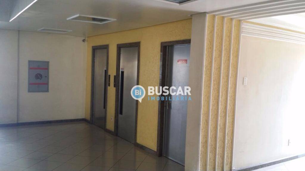 Apartamento à venda com 3 quartos, 140m² - Foto 6