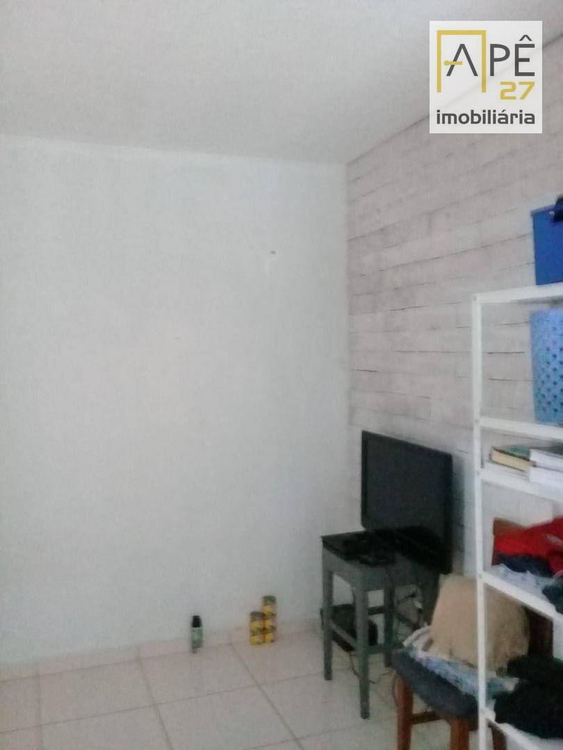 Casa à venda com 2 quartos, 180m² - Foto 10