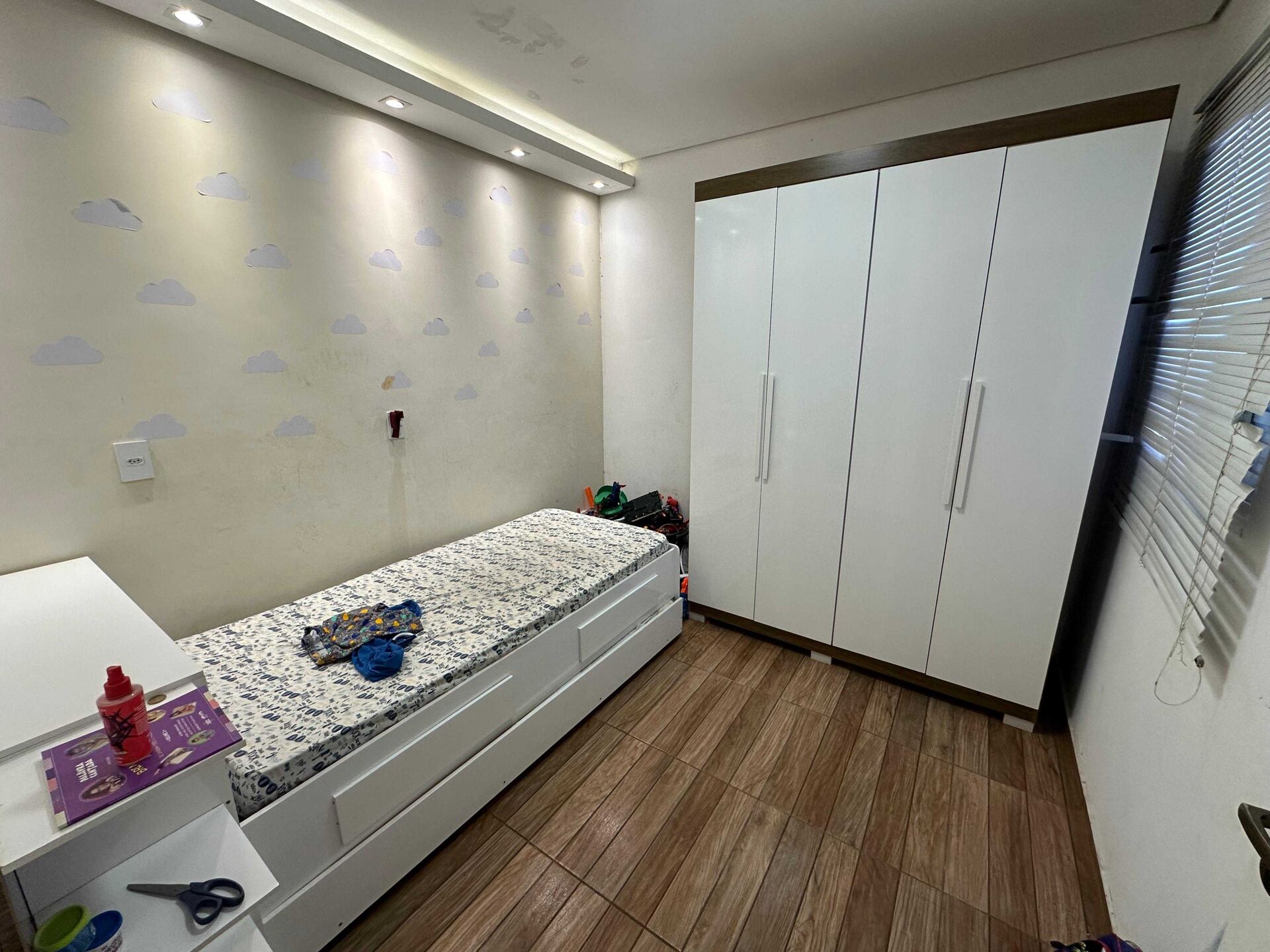 Casa à venda com 3 quartos, 130m² - Foto 4