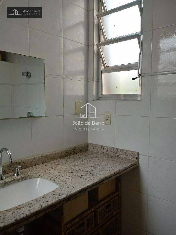 Apartamento à venda com 4 quartos, 200m² - Foto 17