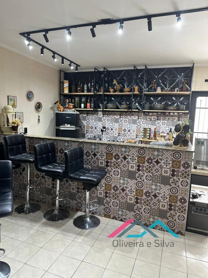 Sobrado à venda com 5 quartos, 250m² - Foto 33