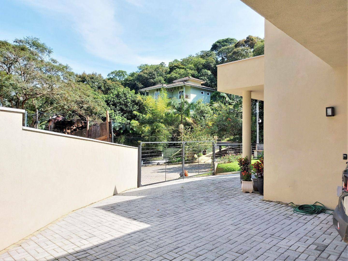 Casa de Condomínio à venda com 4 quartos, 403m² - Foto 54