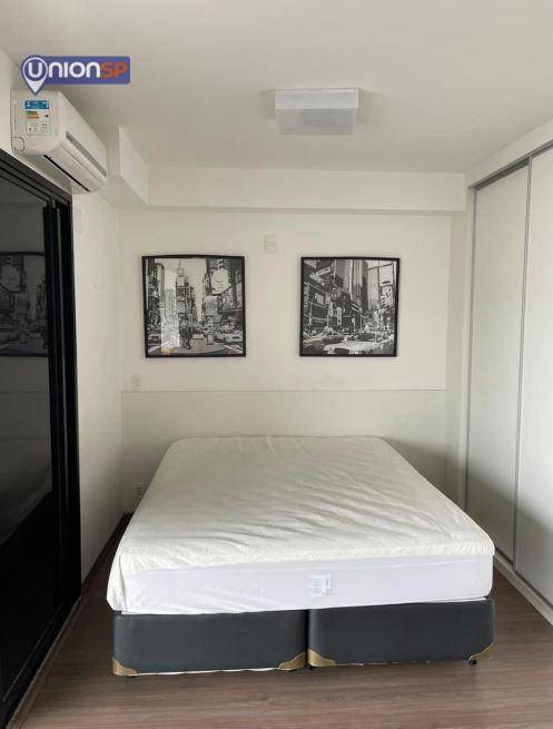 Apartamento à venda com 1 quarto, 50m² - Foto 3