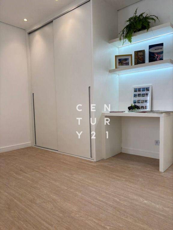 Apartamento à venda com 3 quartos, 124m² - Foto 10