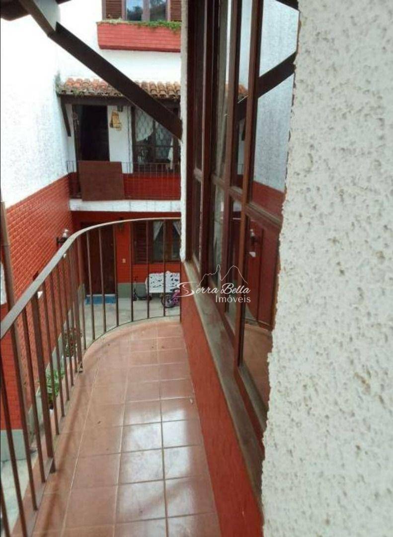 Casa à venda com 3 quartos, 87m² - Foto 20