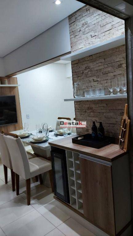 Apartamento à venda com 2 quartos, 64m² - Foto 11