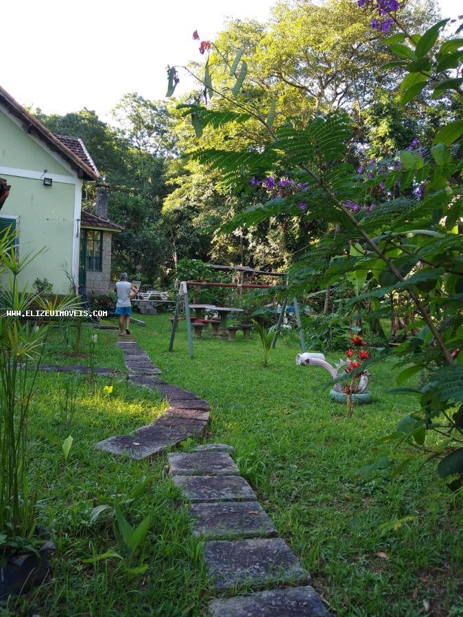 Casa à venda com 3 quartos, 1362m² - Foto 18