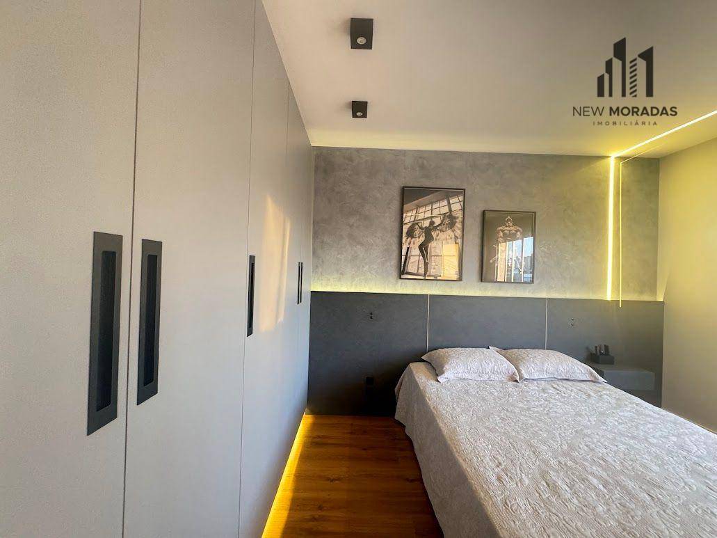 Apartamento à venda com 4 quartos, 186m² - Foto 32