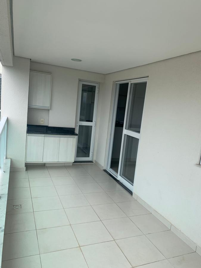 Apartamento à venda com 2 quartos, 78m² - Foto 4