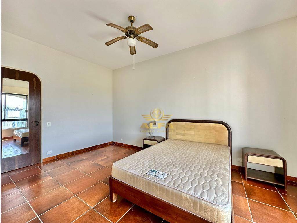 Apartamento à venda com 3 quartos, 221m² - Foto 20