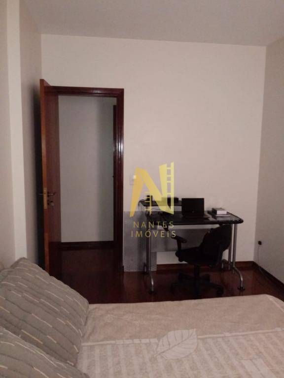 Apartamento à venda com 3 quartos, 95m² - Foto 20