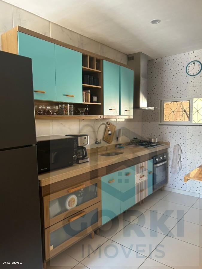 Casa à venda com 2 quartos, 141m² - Foto 10