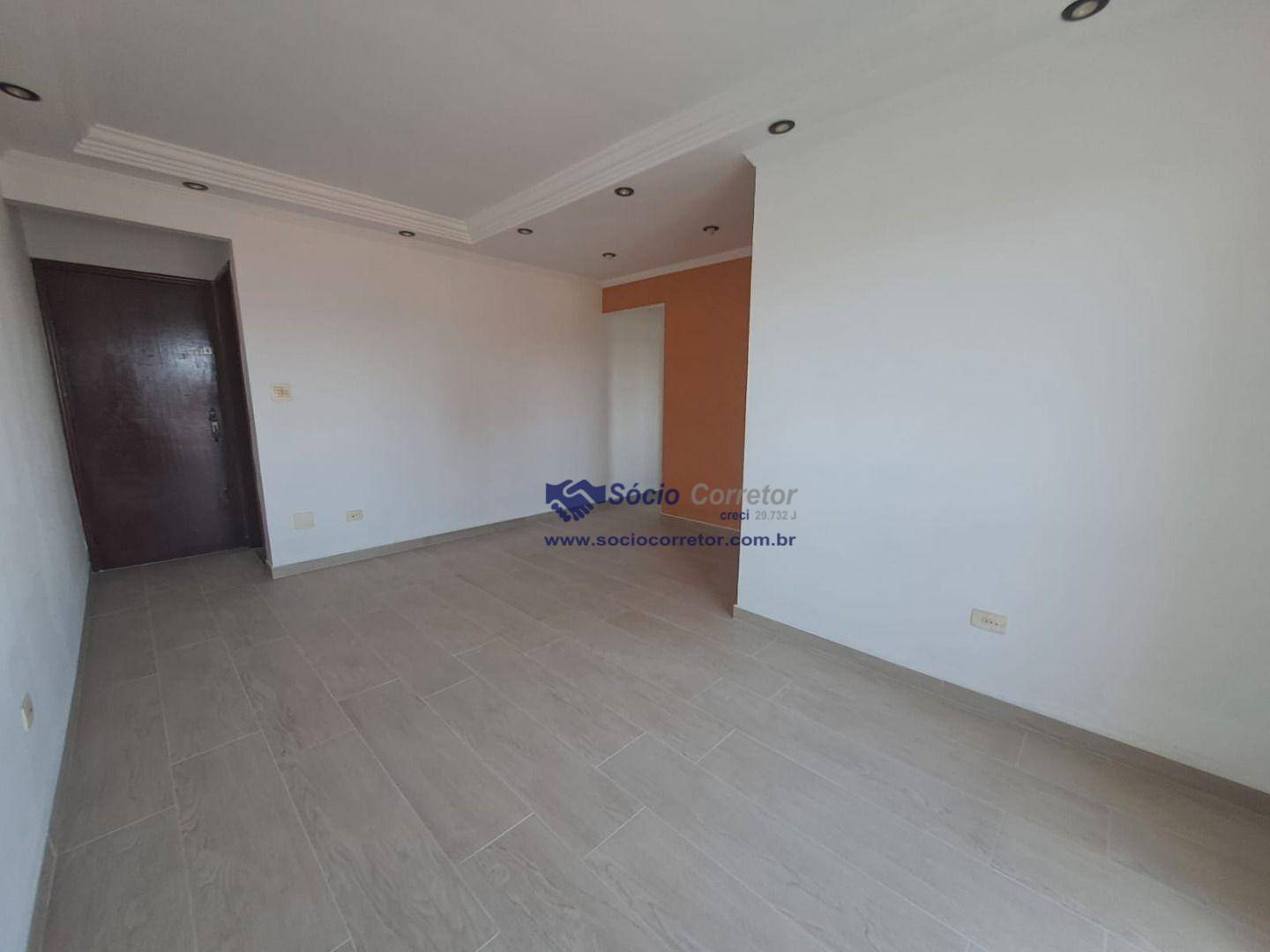 Apartamento para alugar com 3 quartos, 76m² - Foto 30