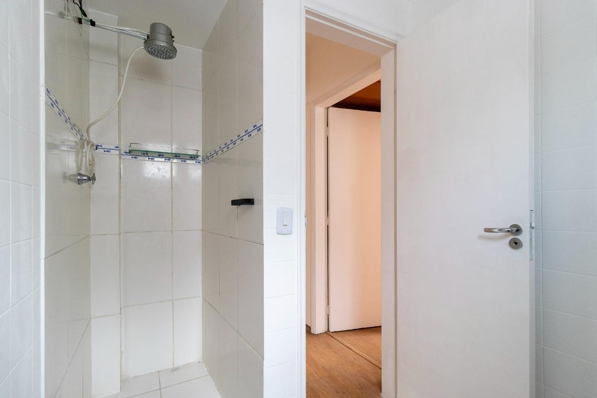 Apartamento à venda com 2 quartos, 55m² - Foto 10