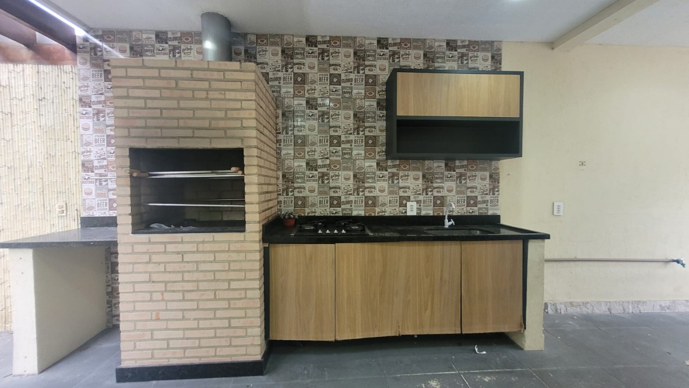 Casa de Condomínio à venda com 3 quartos, 240m² - Foto 11