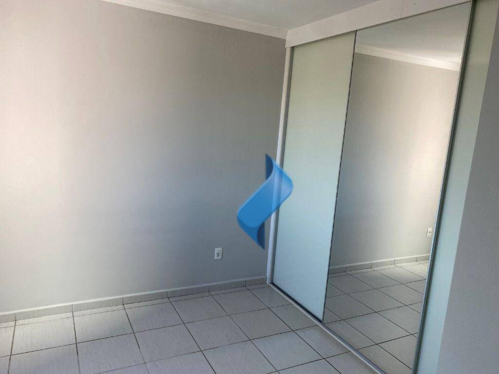 Apartamento à venda com 3 quartos, 85m² - Foto 12