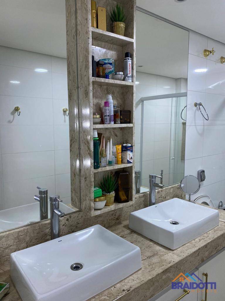 Apartamento à venda com 3 quartos, 260m² - Foto 26