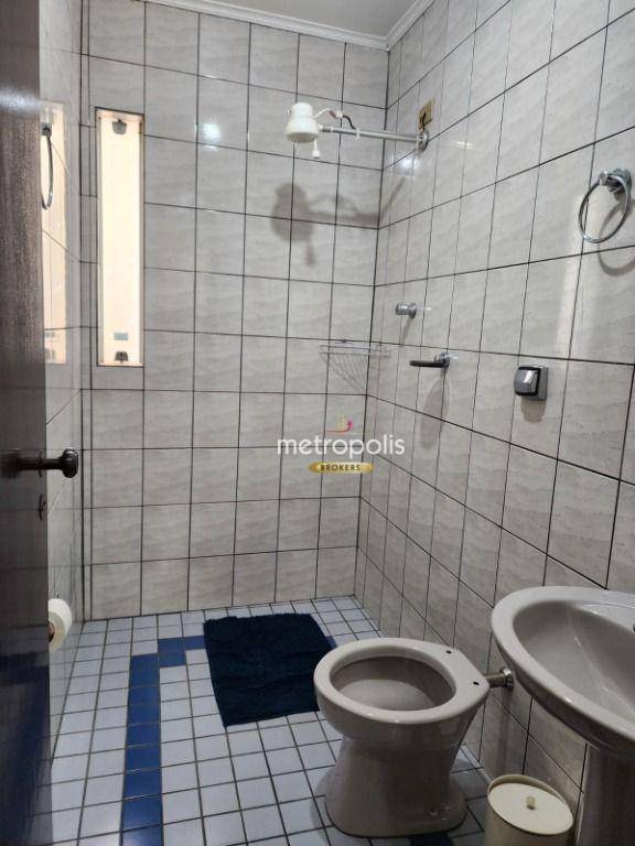 Sobrado à venda e aluguel com 3 quartos, 202m² - Foto 21