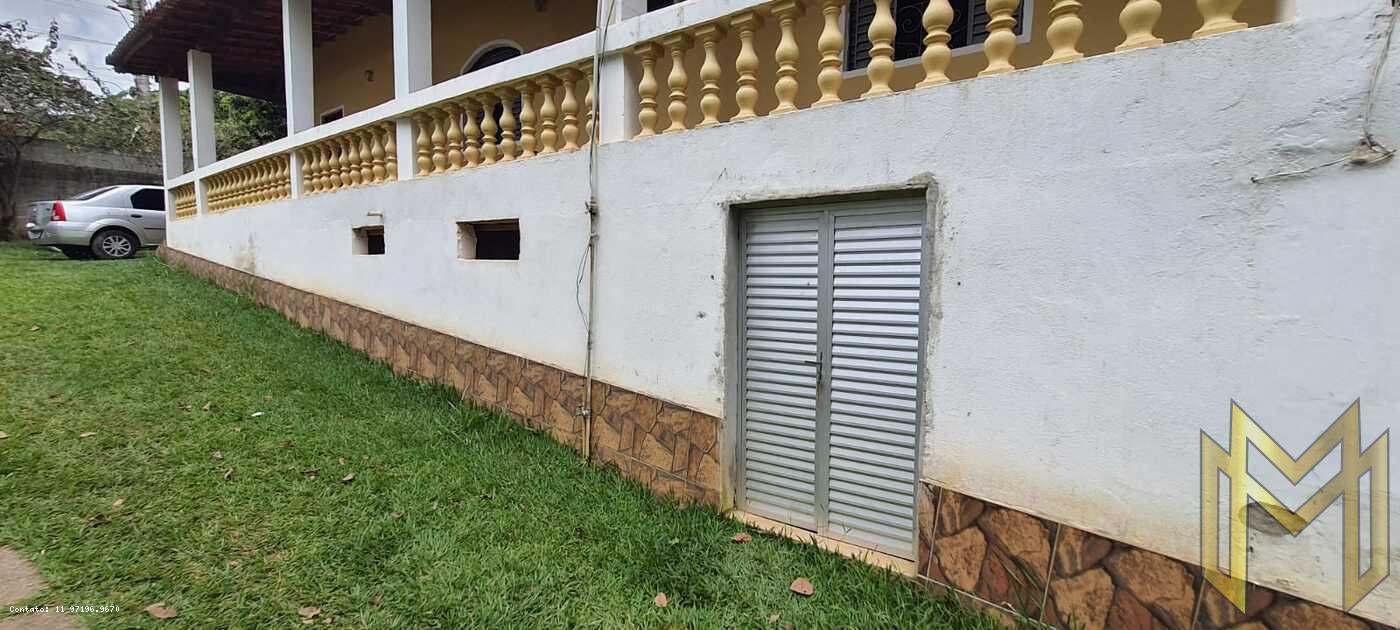 Fazenda à venda com 5 quartos, 2670m² - Foto 4