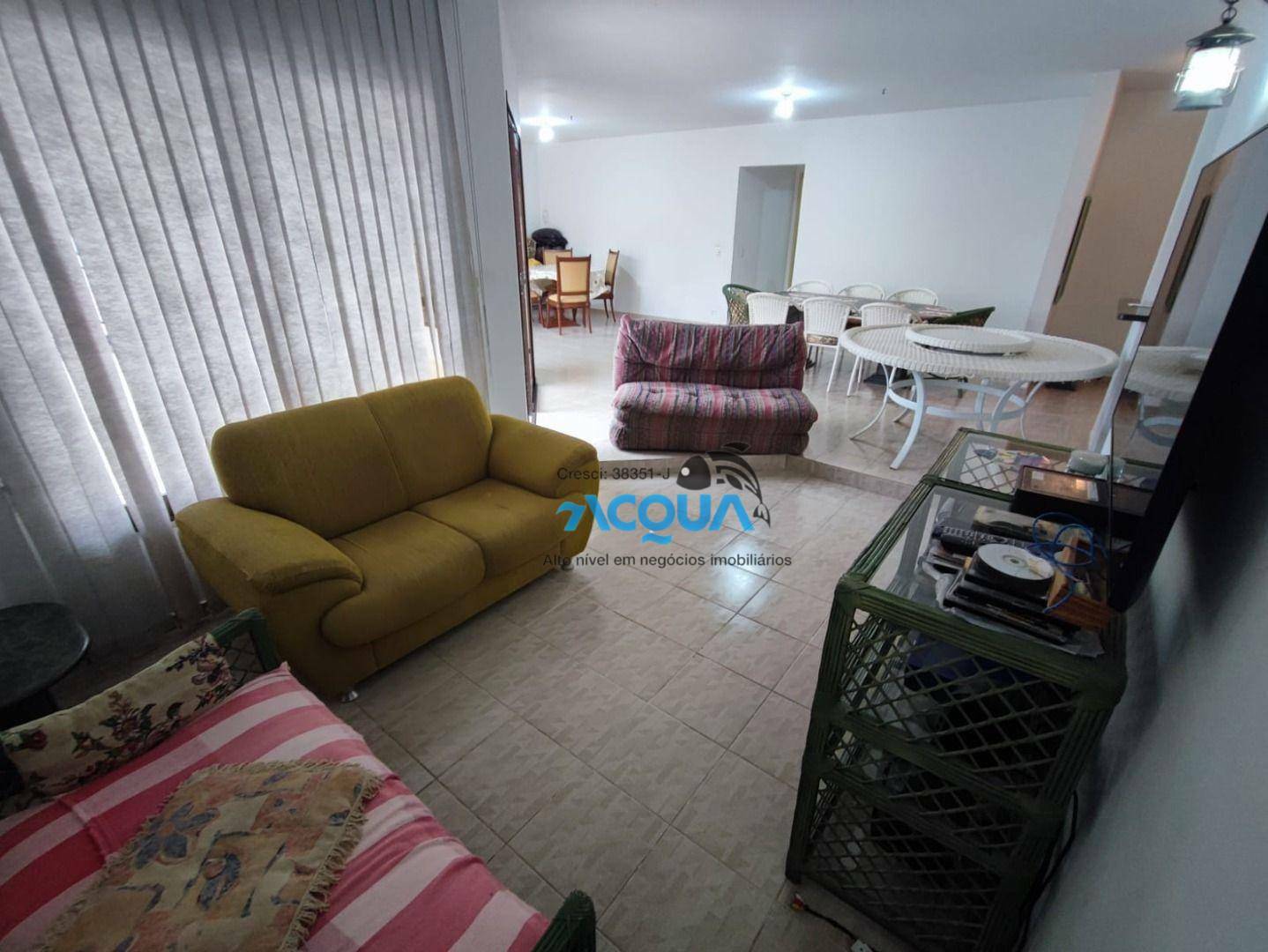 Cobertura à venda com 4 quartos, 250m² - Foto 2