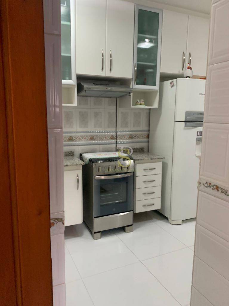 Chácara à venda com 3 quartos, 257m² - Foto 9