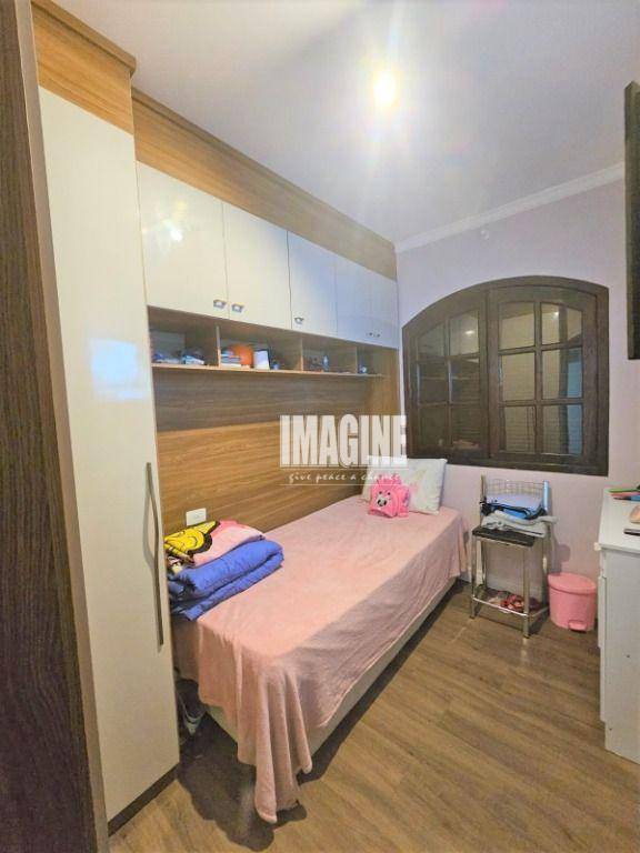 Sobrado à venda com 3 quartos, 150m² - Foto 18