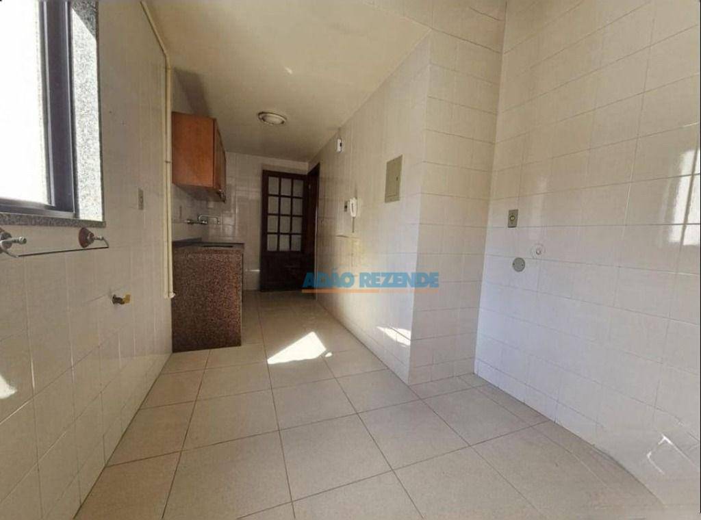 Cobertura à venda com 2 quartos, 145m² - Foto 13