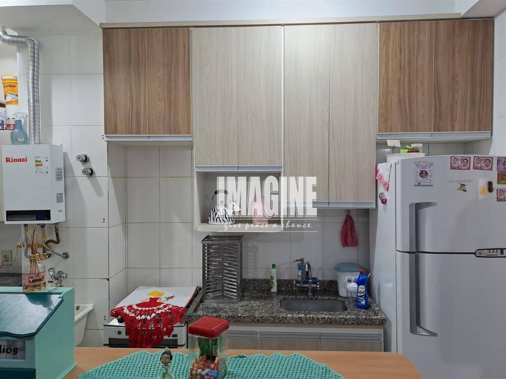 Apartamento à venda com 2 quartos, 46m² - Foto 5