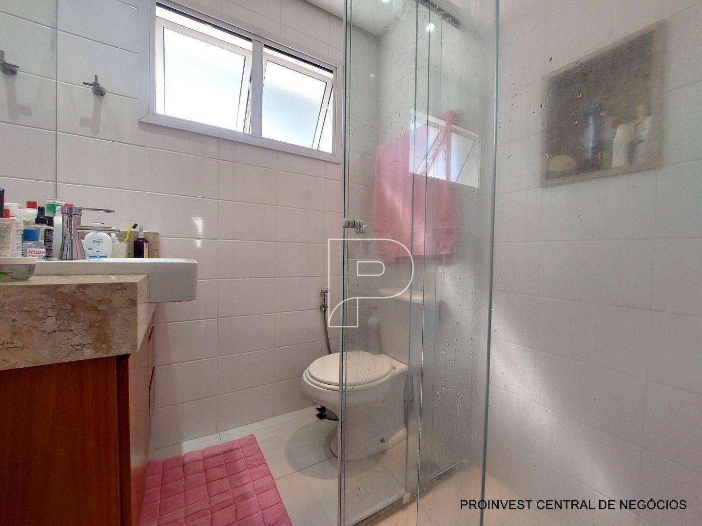 Casa de Condomínio à venda com 4 quartos, 245m² - Foto 35