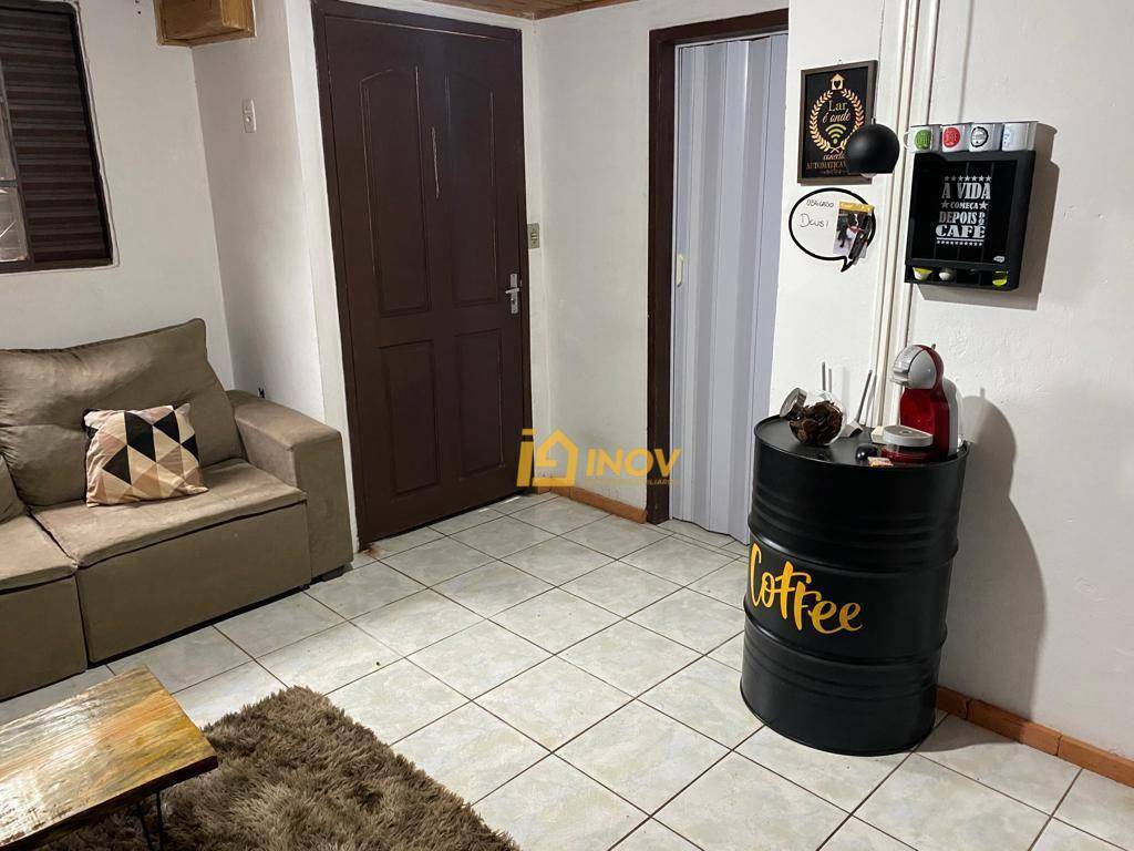 Casa à venda com 2 quartos, 70m² - Foto 5