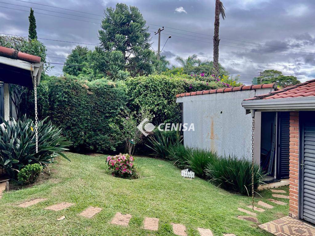 Chácara à venda com 3 quartos, 211m² - Foto 11