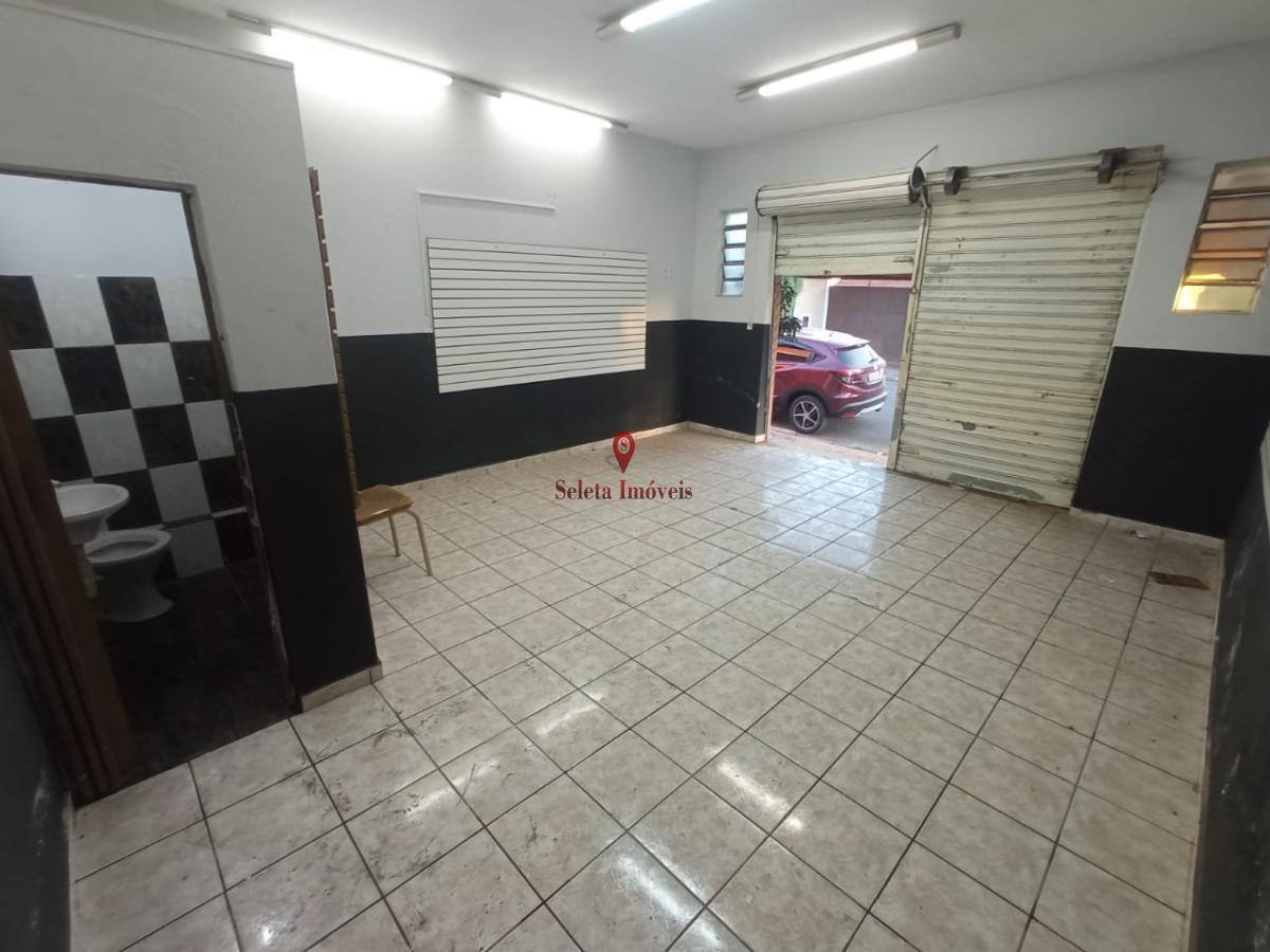 Casa à venda com 3 quartos, 200m² - Foto 30