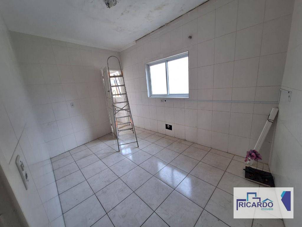 Apartamento para alugar com 2 quartos, 90m² - Foto 12