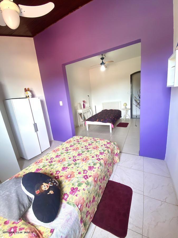 Casa de Condomínio à venda com 4 quartos, 272m² - Foto 18