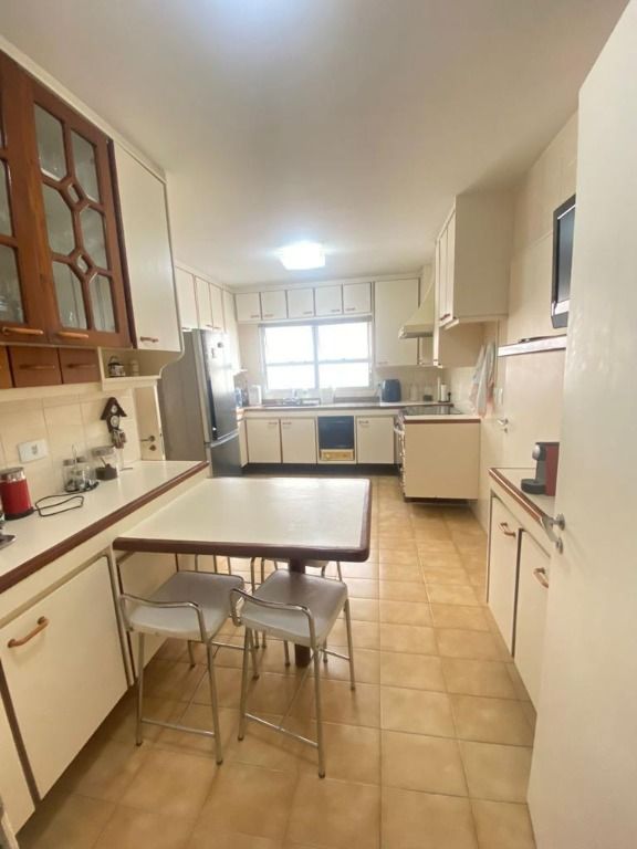 Apartamento à venda com 4 quartos, 130m² - Foto 14