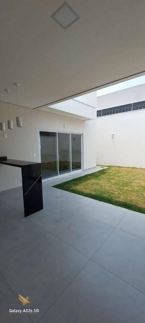 Casa à venda com 3 quartos, 148m² - Foto 3